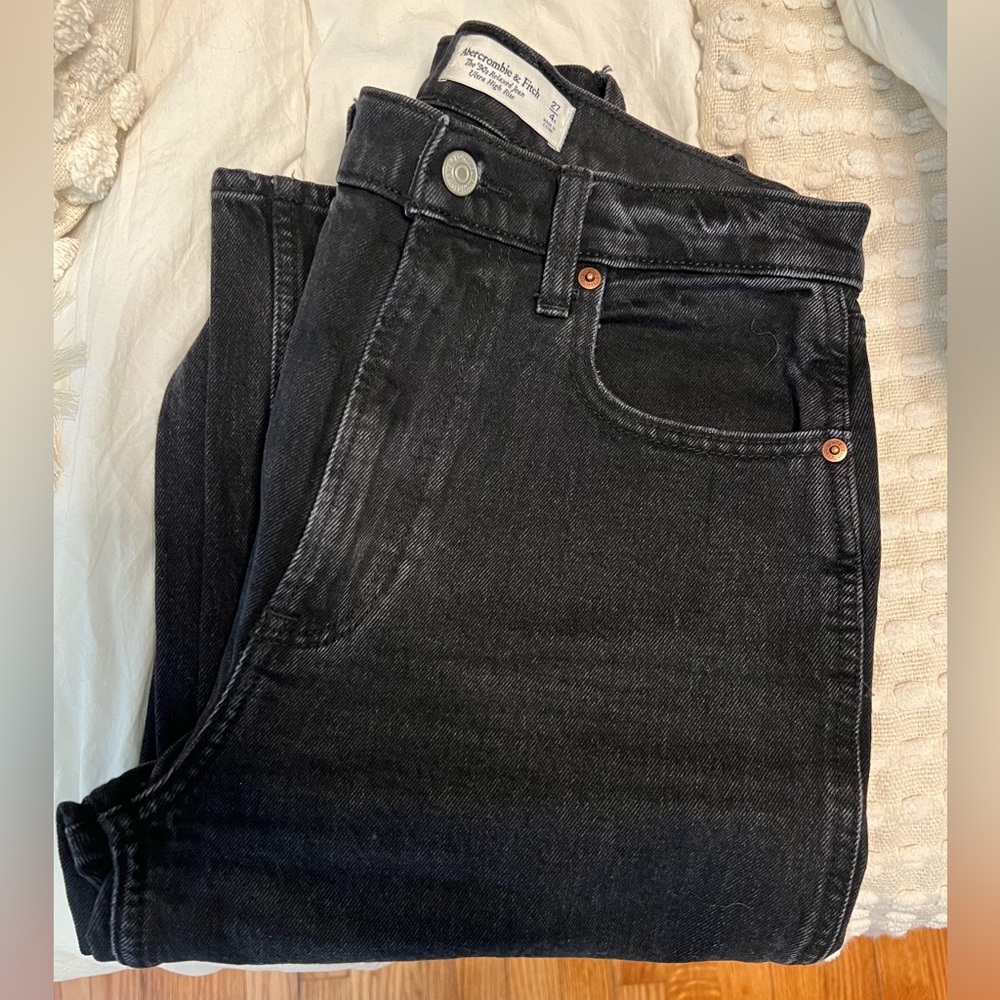 Abercrombie & Fitch 90’s Relax Jean